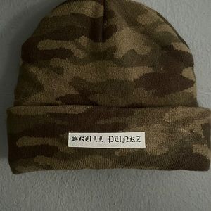 Skull Punkz box logo beanie
